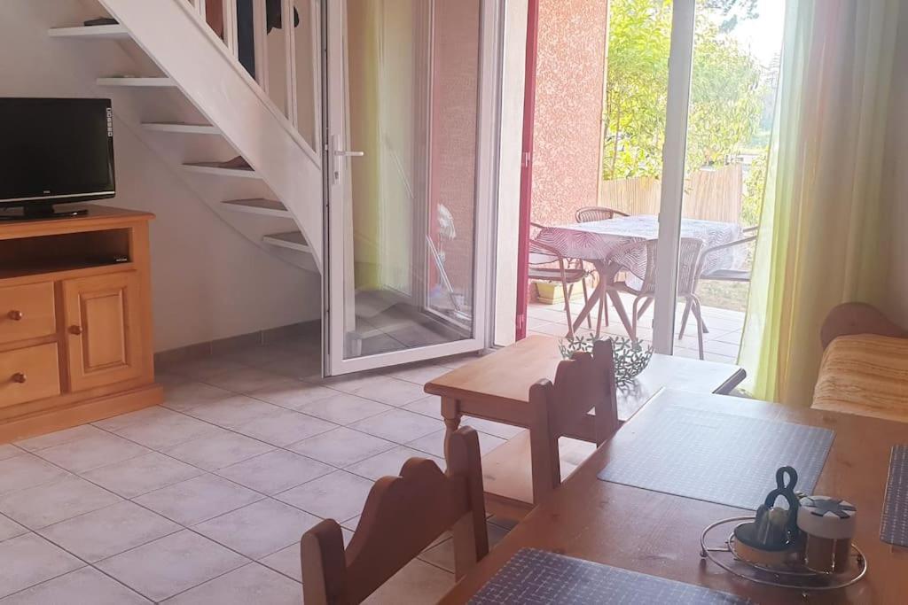 Un Bol D'Air Frais Et De Soleil Entre Campagne Et Plage Villa Beziers Exterior photo